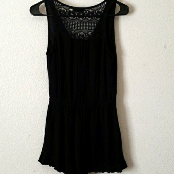 Joe B Romper w/Lace insert & Ruffle Hem Shorts Size S - Picture 2 of 8